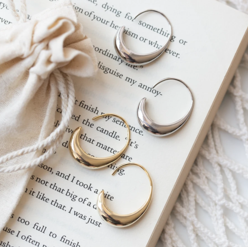 Brincos de ouro de luxo